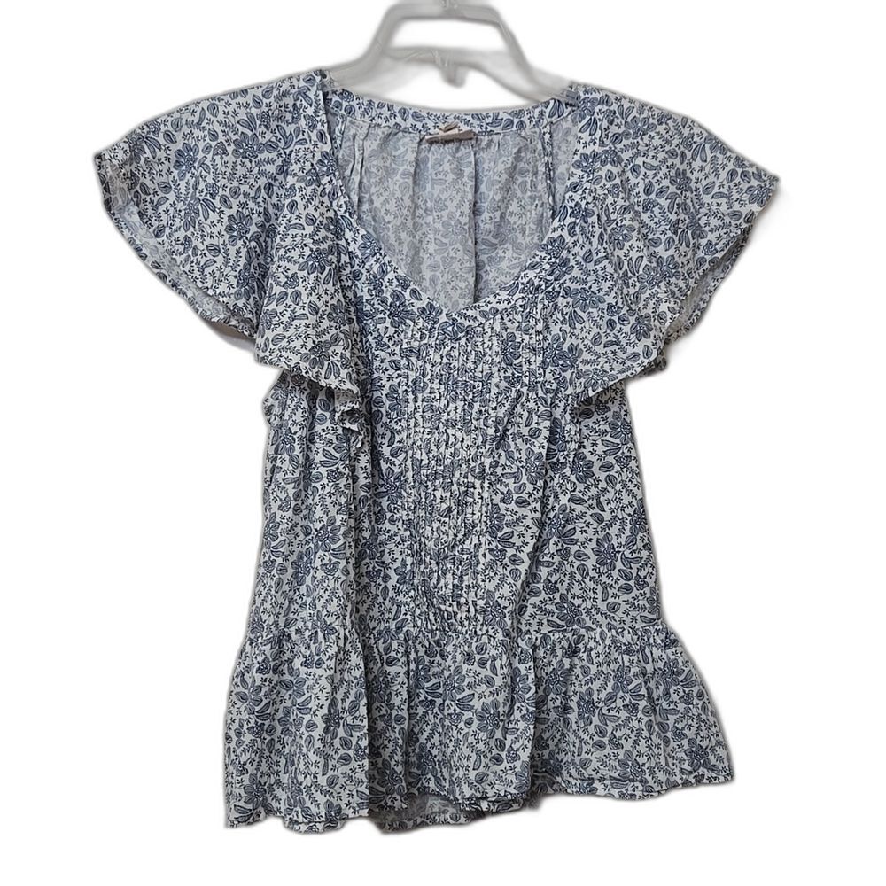 A.N.A Floral Blue White Ruffle Short Sleeve Top Women's Size Medium Cottagecore